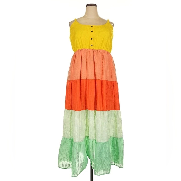 Torrid Maxi Seersucker Tiered Color Block Dress - Picture 3 of 9